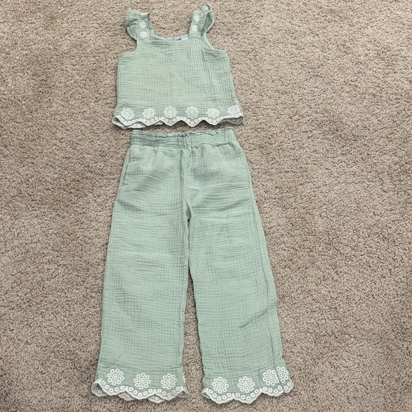 Rachel Zoe Kids Set in Mint Green with White Details - Picture 1 of 6